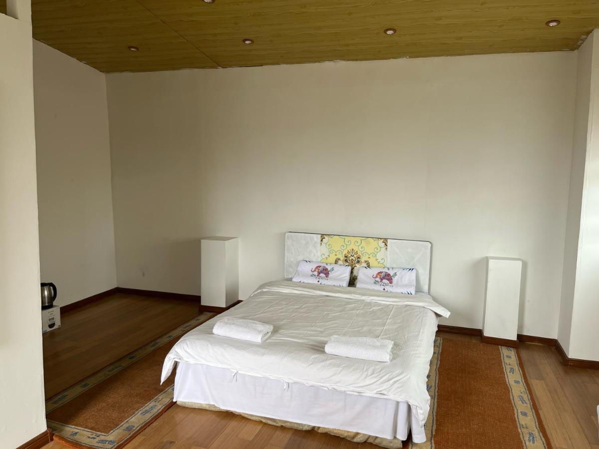 Gana'S Guest House And Tours Ulaanbaatar Luaran gambar