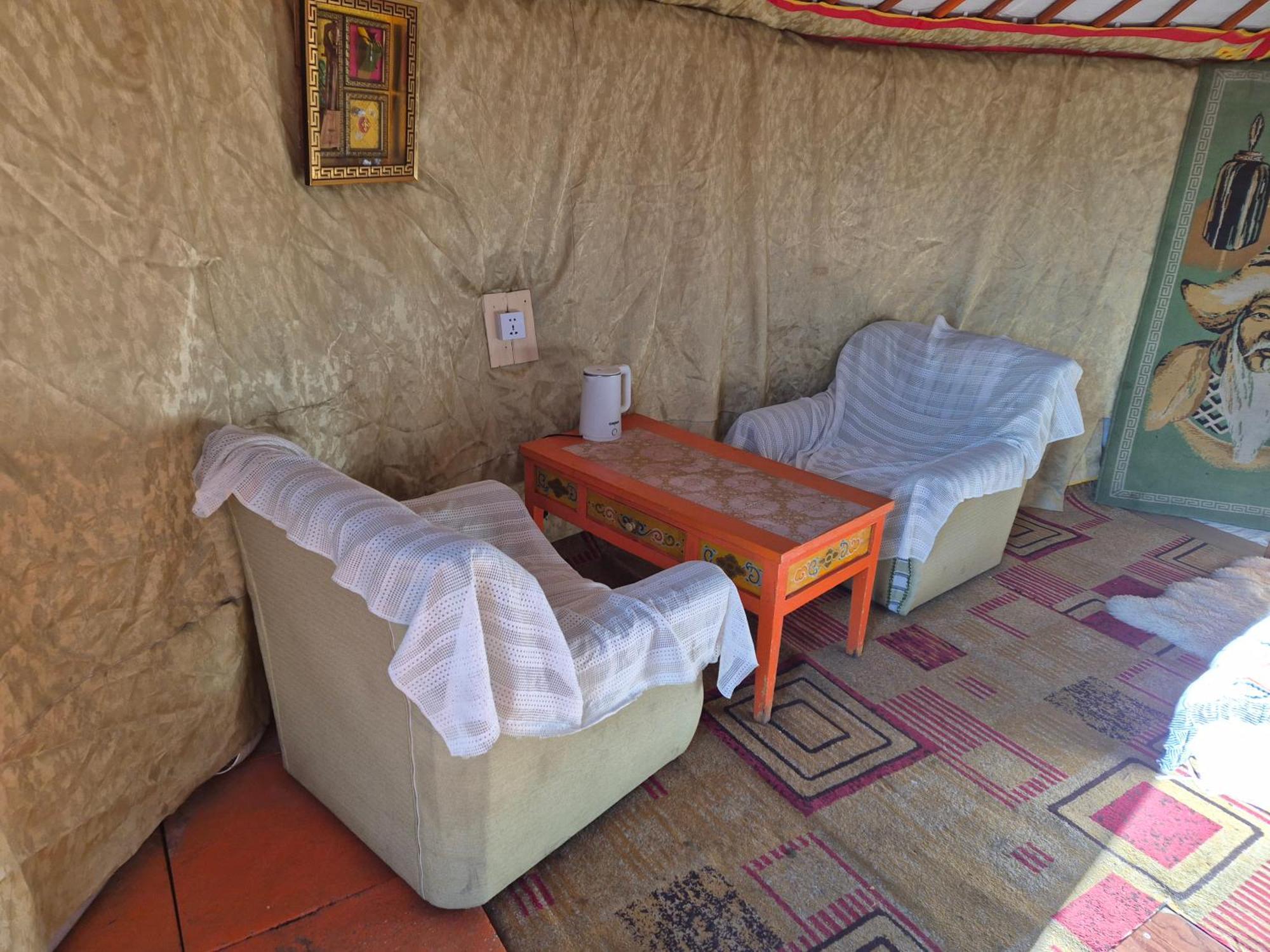 Gana'S Guest House And Tours Ulaanbaatar Luaran gambar